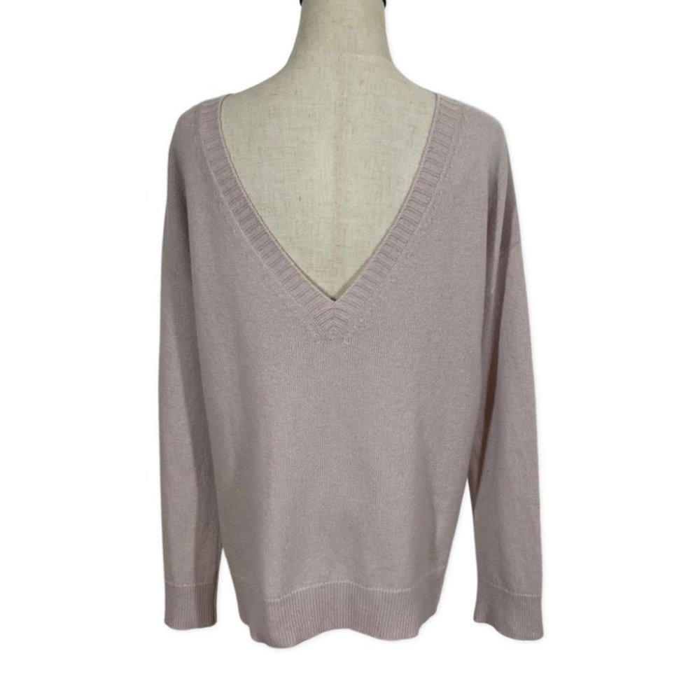Frances Austen Reversible V 100% Scottish Cashmere in Blush - Picture 5 of 10